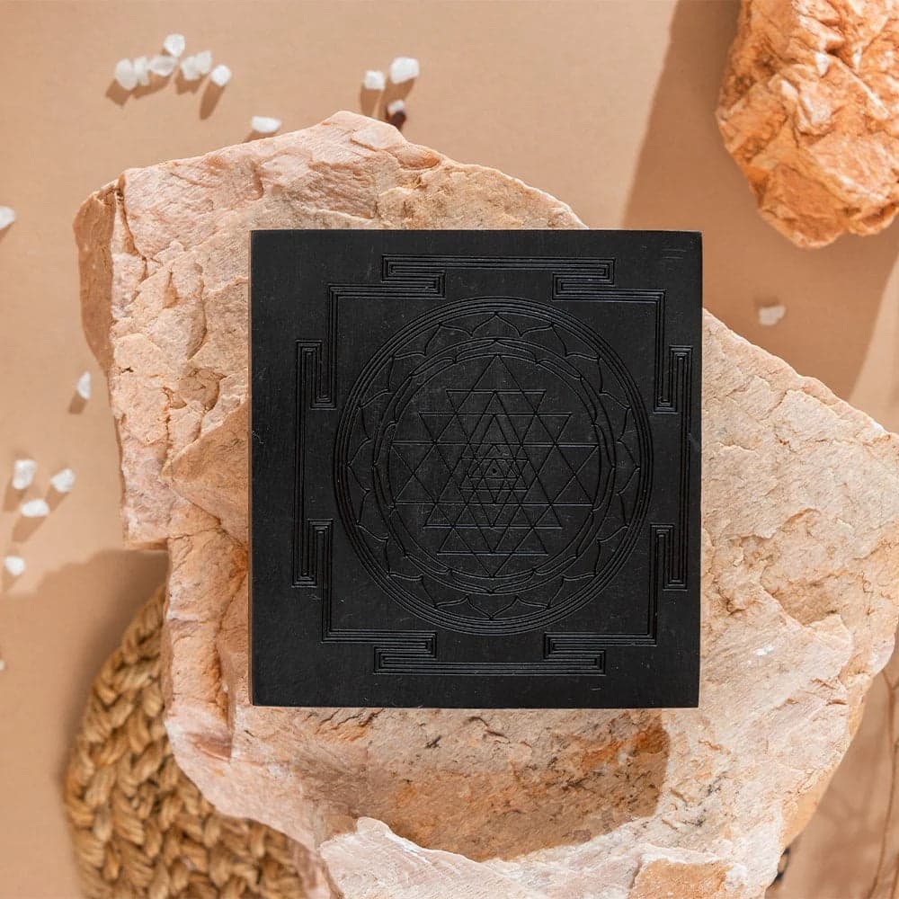 Karungali Sri Yantra image 4