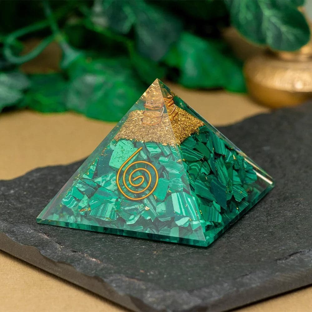 Orgone Malachite Pyramid image 3