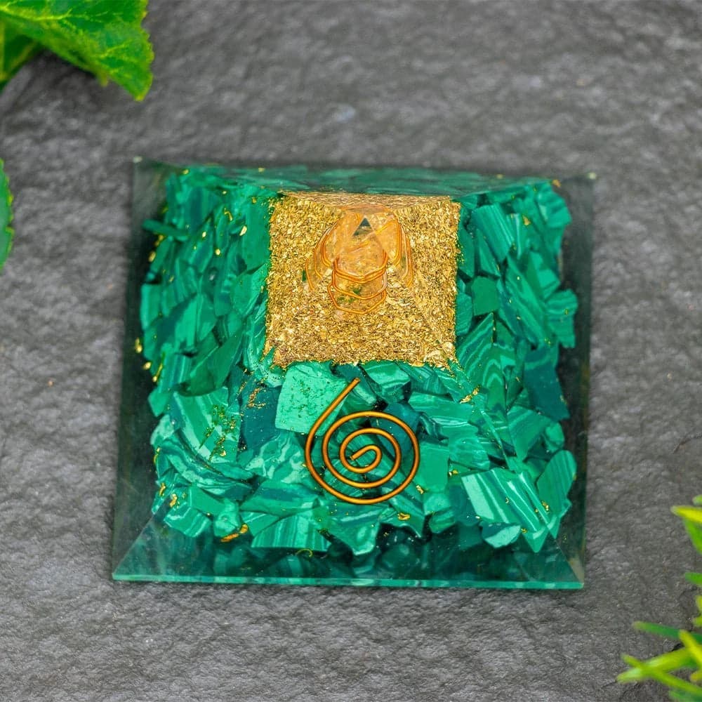 Orgone Malachite Pyramid image 4